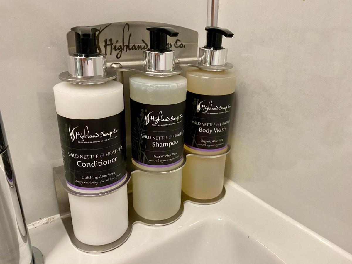 Traditional 3 Bed Town House Inverlochy エクステリア 写真