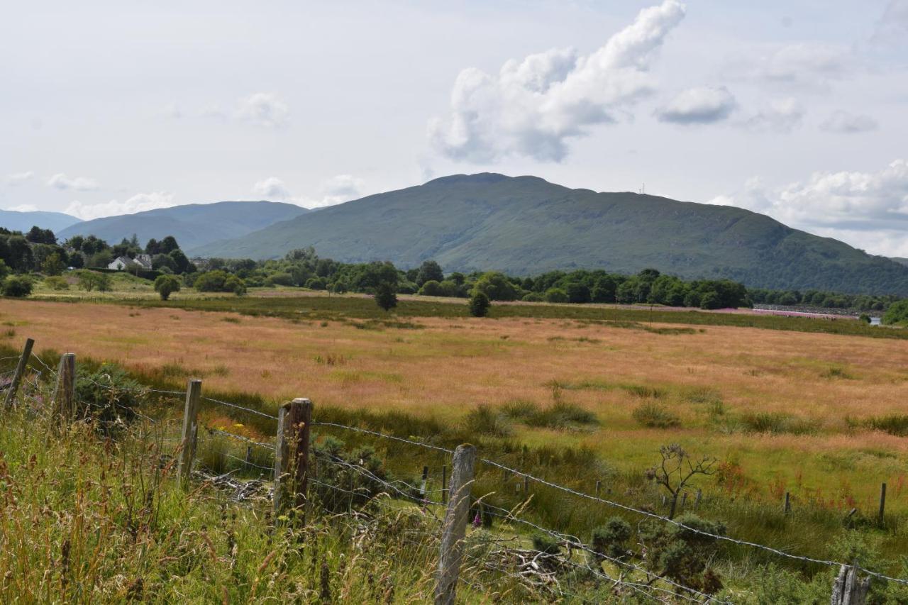 Traditional 3 Bed Town House Inverlochy エクステリア 写真